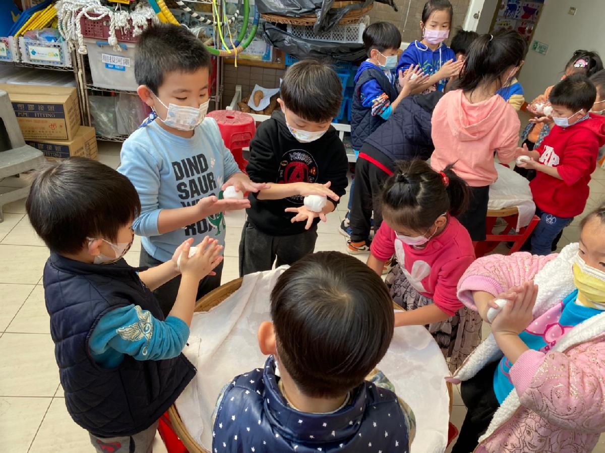 line_album_111-1-19新奇屋20週年活動_220119_87 line_album_111-1-19新奇屋20週年活動_220119_87