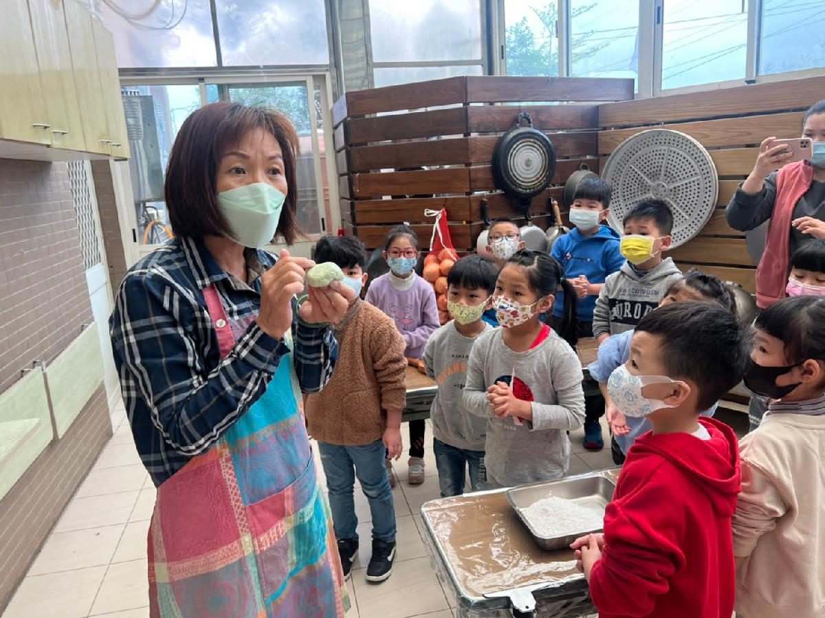 line_album_41做蟻粄_220401_6 line_album_41做蟻粄_220401_6