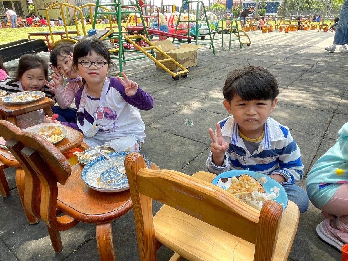 line_album_111-4-6兒童節大餐_220406_6 line_album_111-4-6兒童節大餐_220406_6