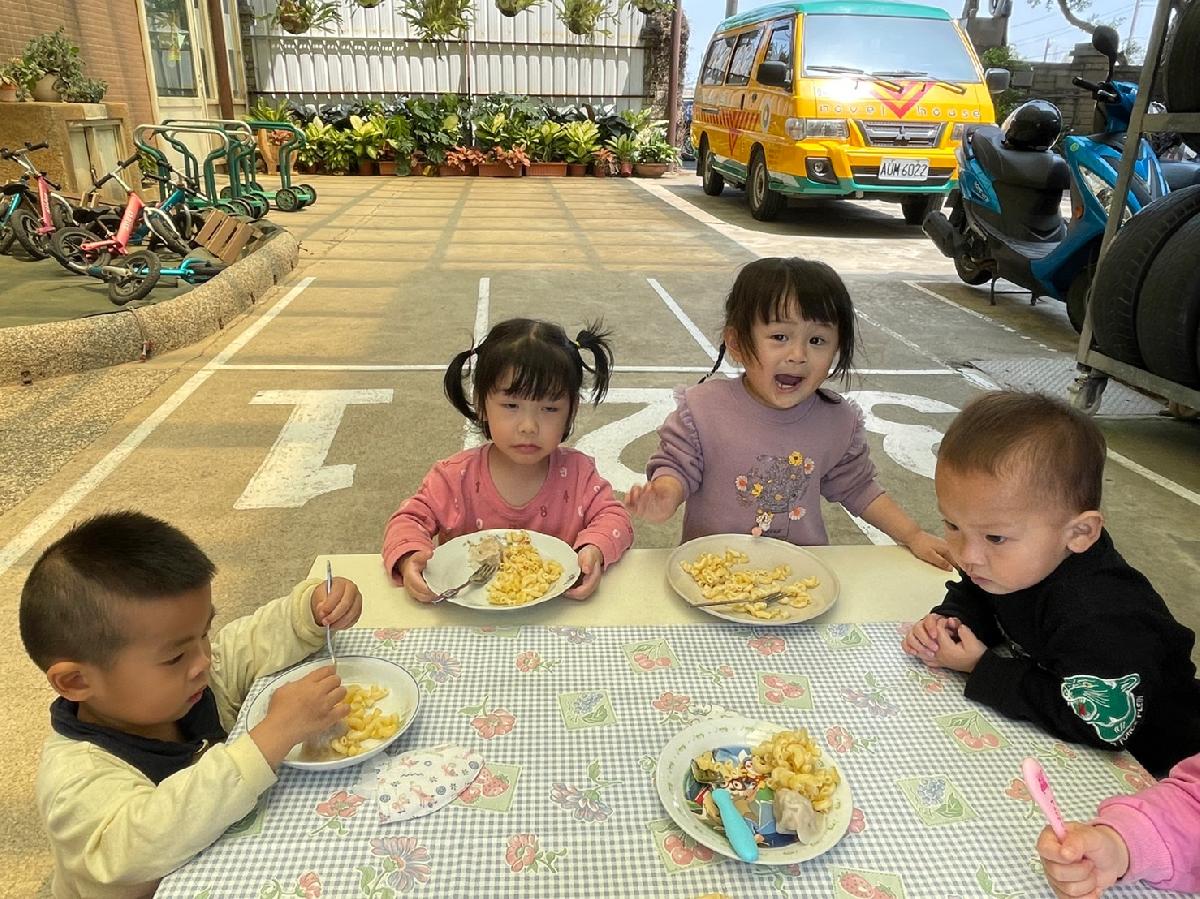 line_album_111-4-6兒童節大餐_220406_22 line_album_111-4-6兒童節大餐_220406_22