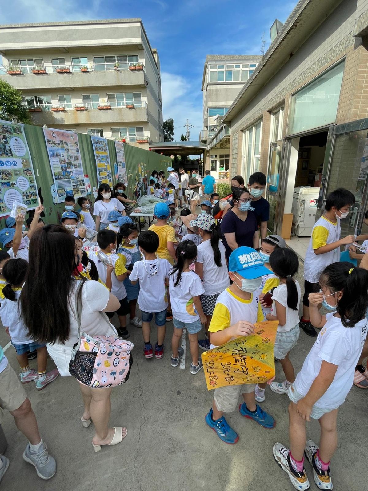 line_album_220827_23 line_album_220827_23