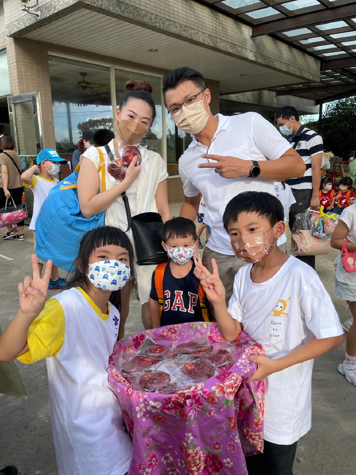 line_album_220827_48 line_album_220827_48