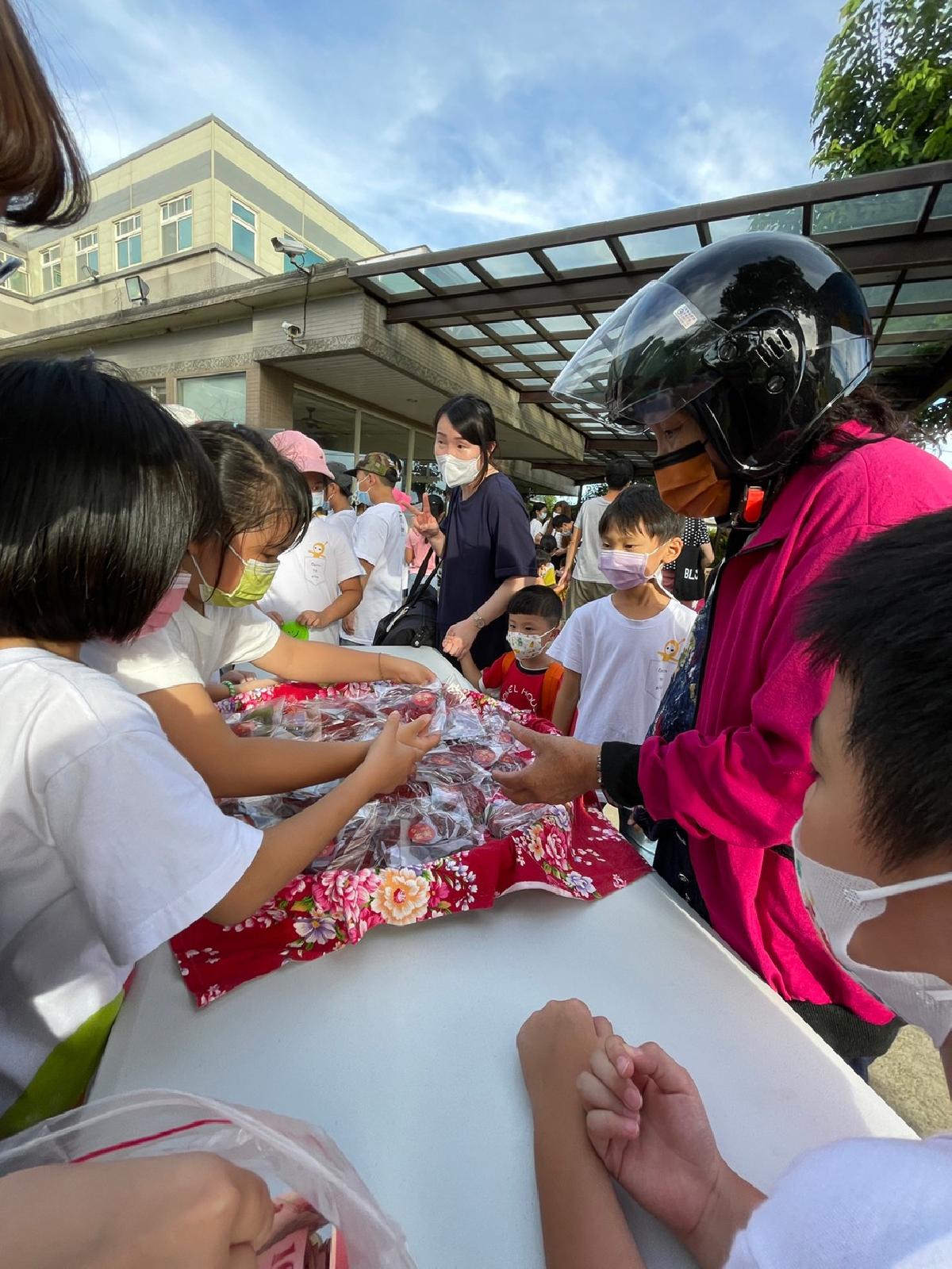 line_album_220827_54 line_album_220827_54
