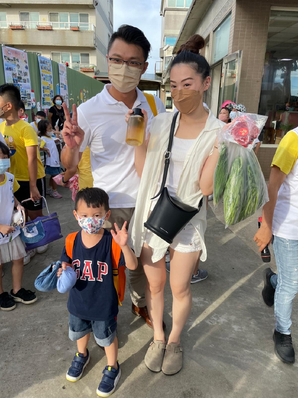 line_album_220827_66 line_album_220827_66
