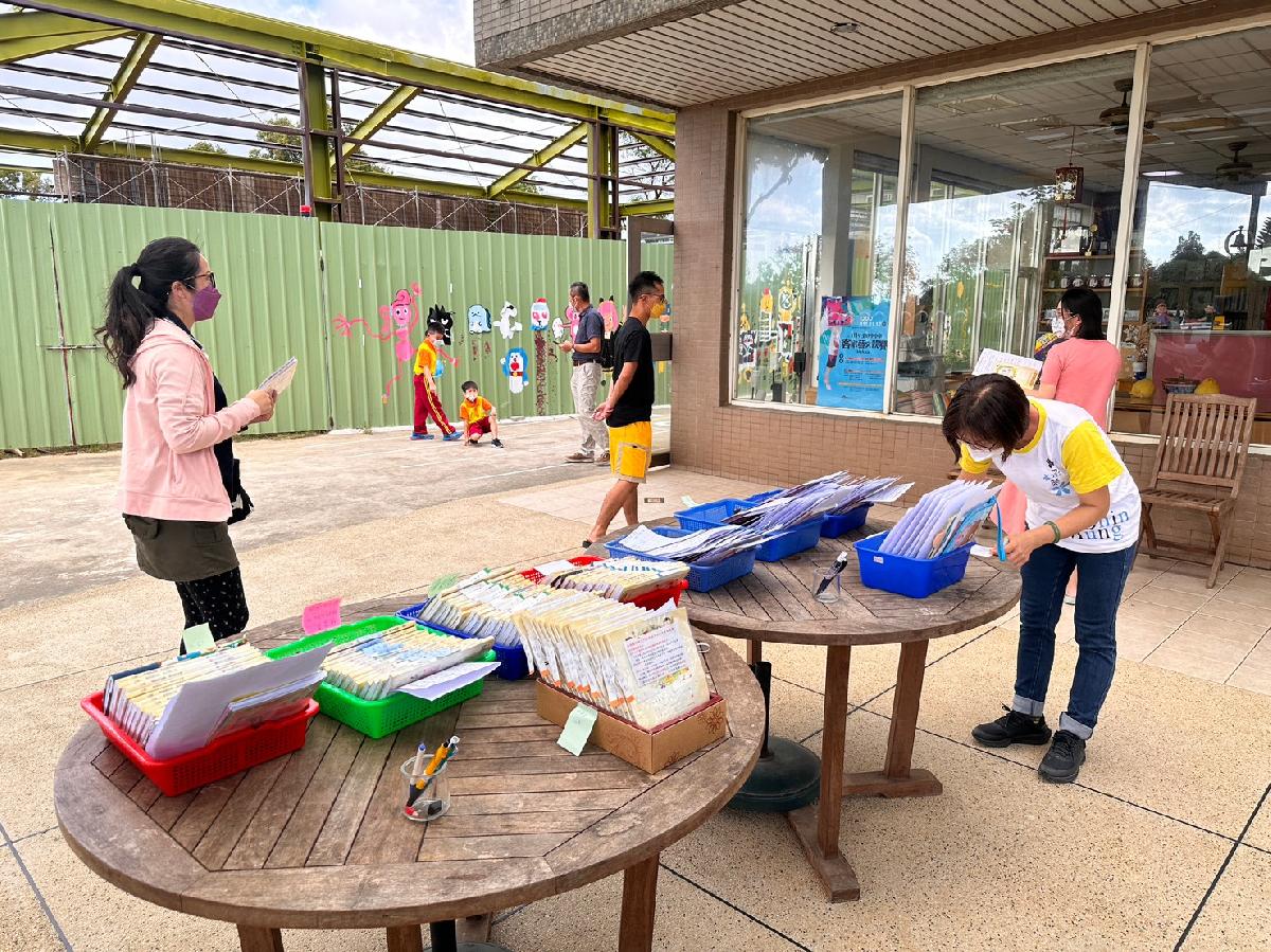 111-10-28~小朋友打流感疫苗花絮 111-10-28~小朋友打流感疫苗花絮