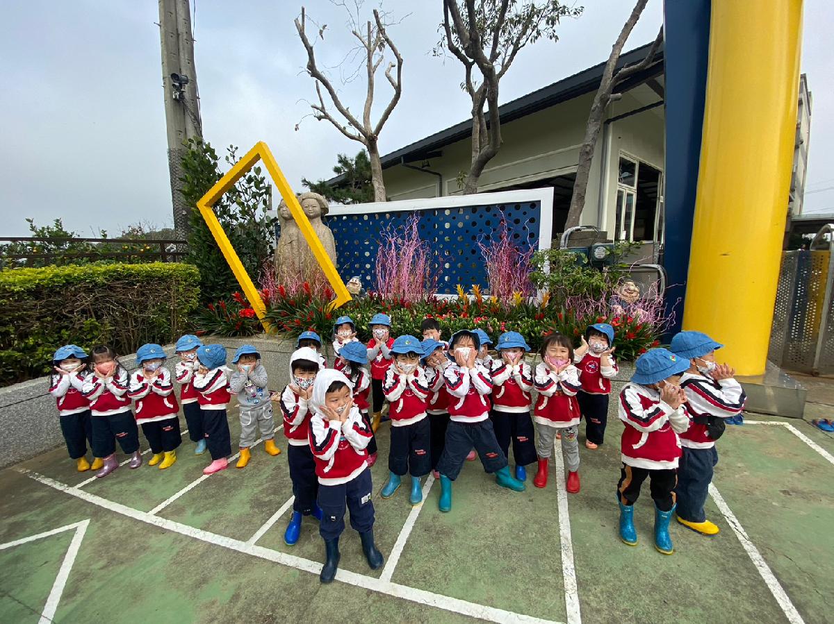 112-01-09~年俗活動~拔蘿蔔 112-01-09~年俗活動~拔蘿蔔