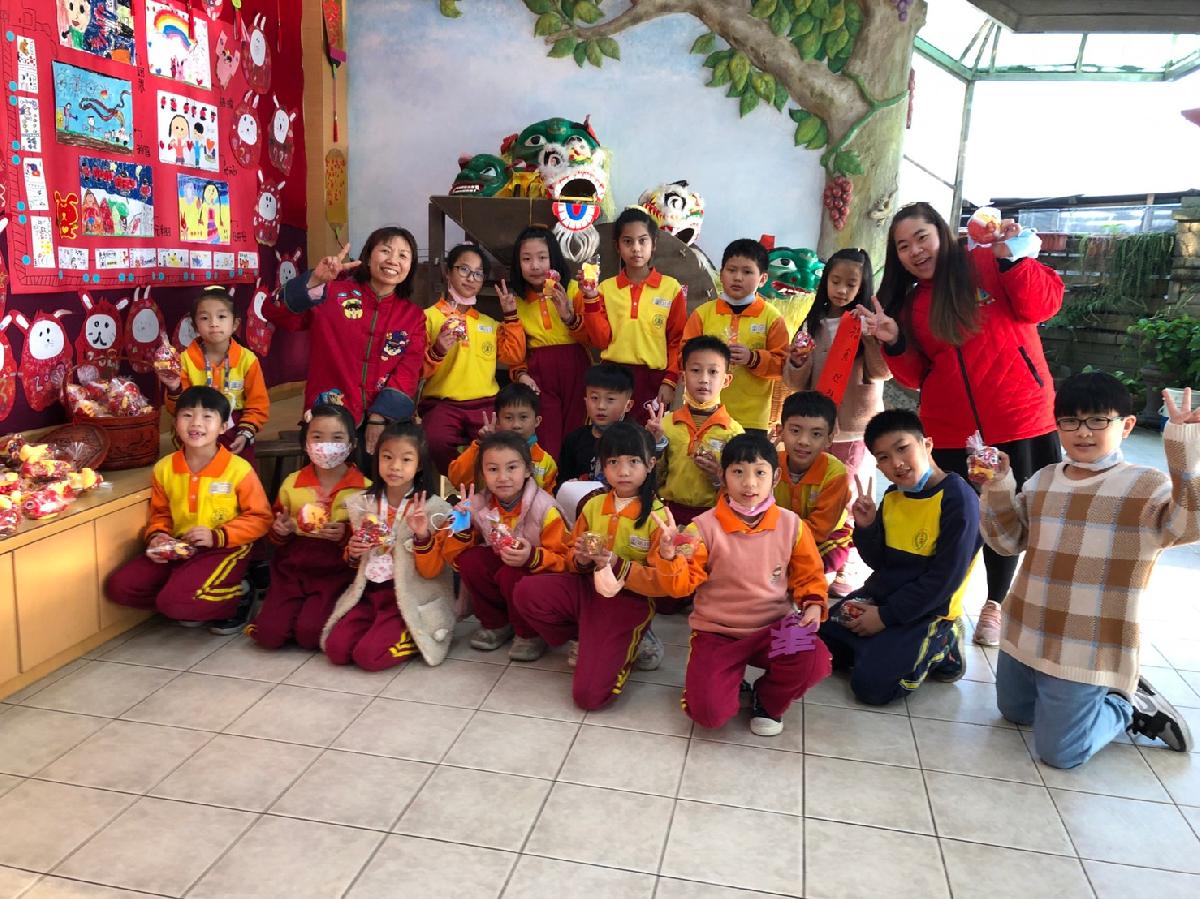 112-1-19~園慶+拜年 (89) 112-1-19~園慶+拜年 (89)