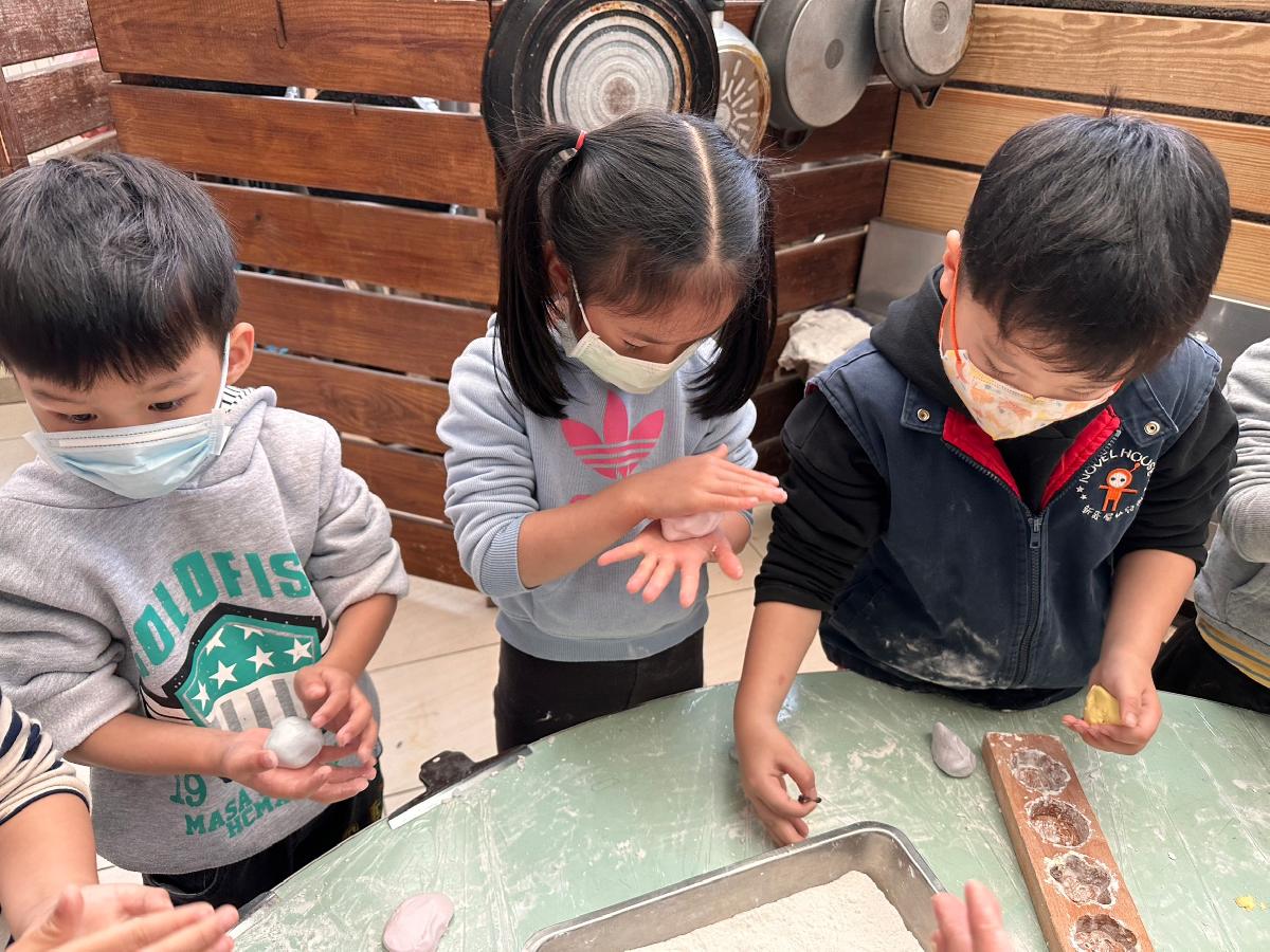 歡慶天穿日diy五色粄 (96) 歡慶天穿日diy五色粄 (96)
