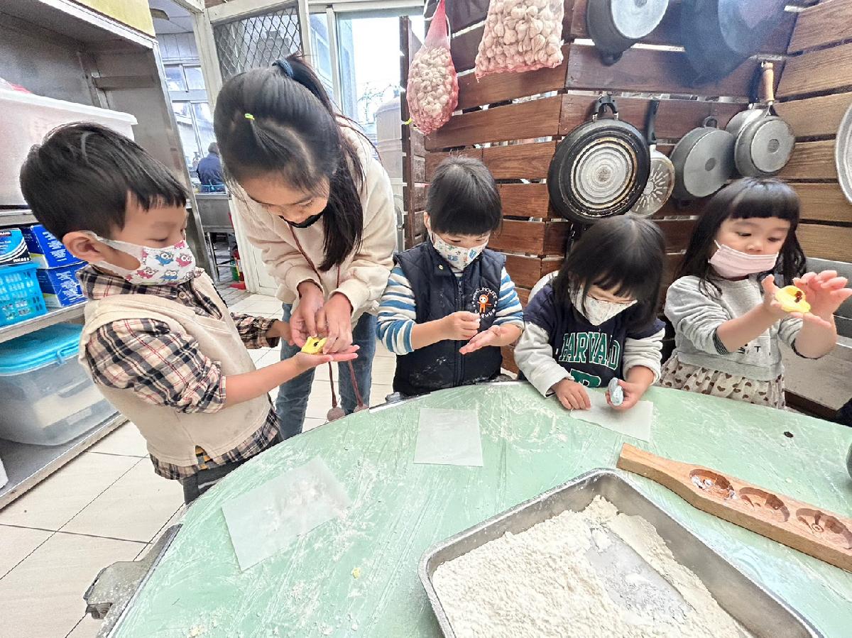 歡慶天穿日diy五色粄 (109) 歡慶天穿日diy五色粄 (109)