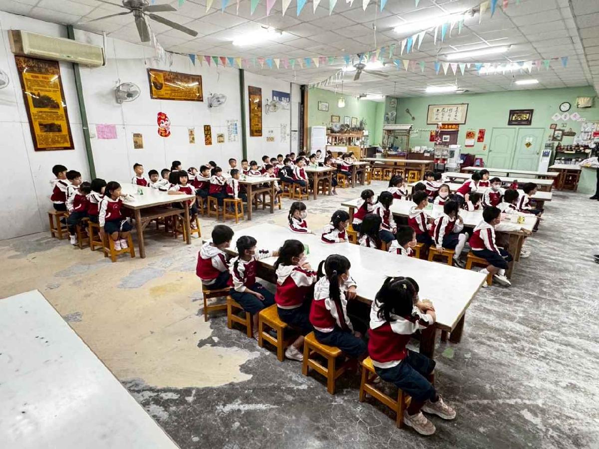 戶外教學～鶯歌之旅 (5)