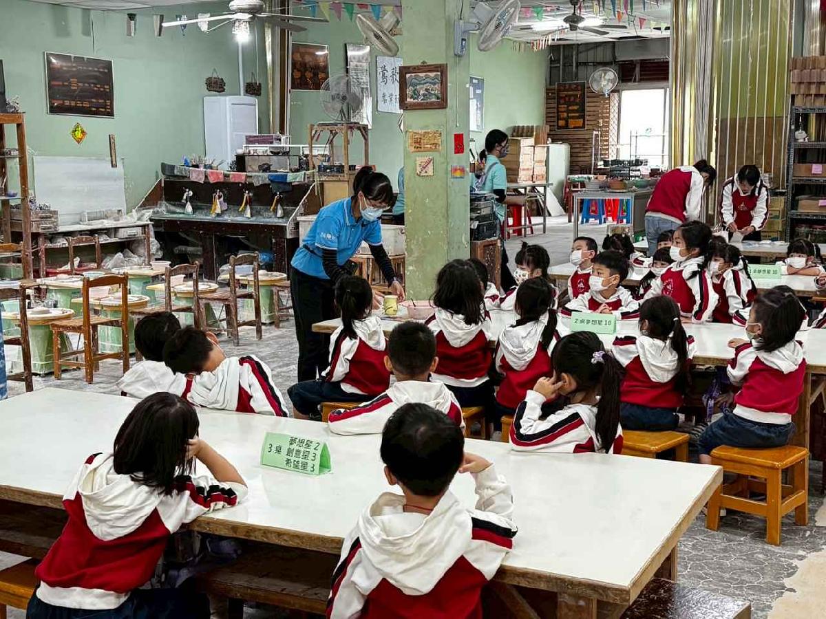 戶外教學～鶯歌之旅 (11)