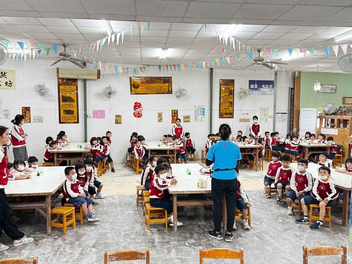 戶外教學～鶯歌之旅 (28)