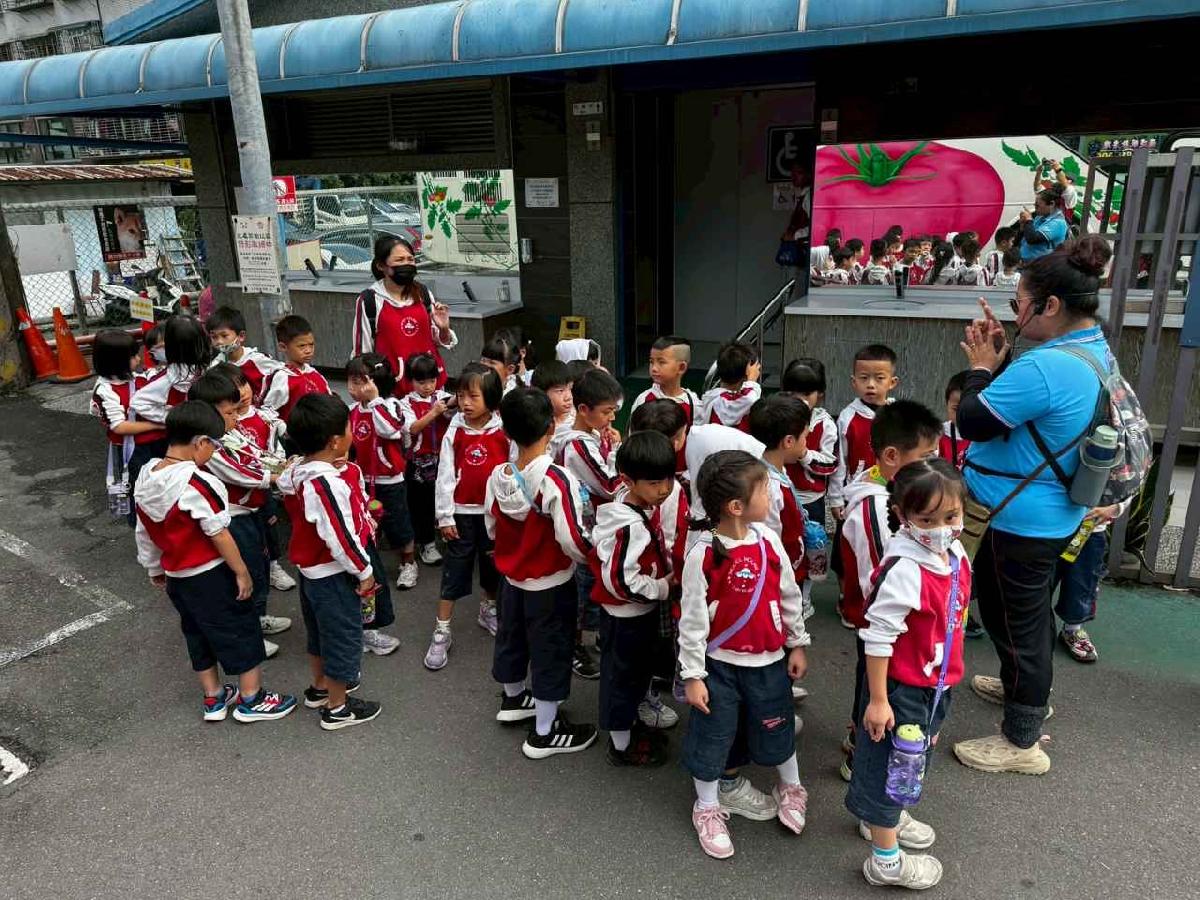 戶外教學～鶯歌之旅 (82)