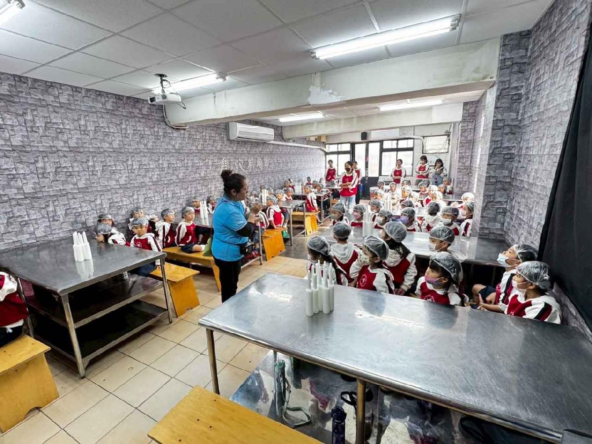 戶外教學～鶯歌之旅 (90)