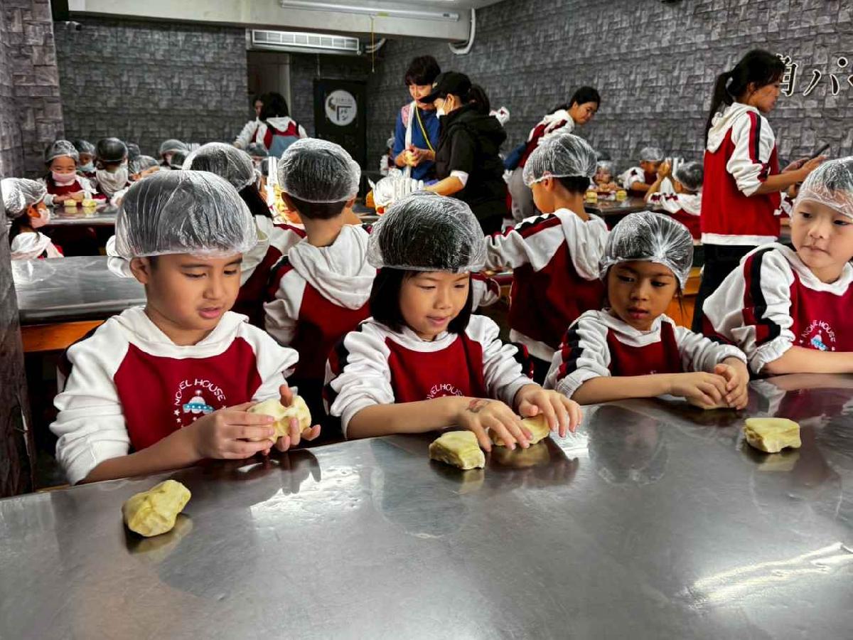 戶外教學～鶯歌之旅 (100)