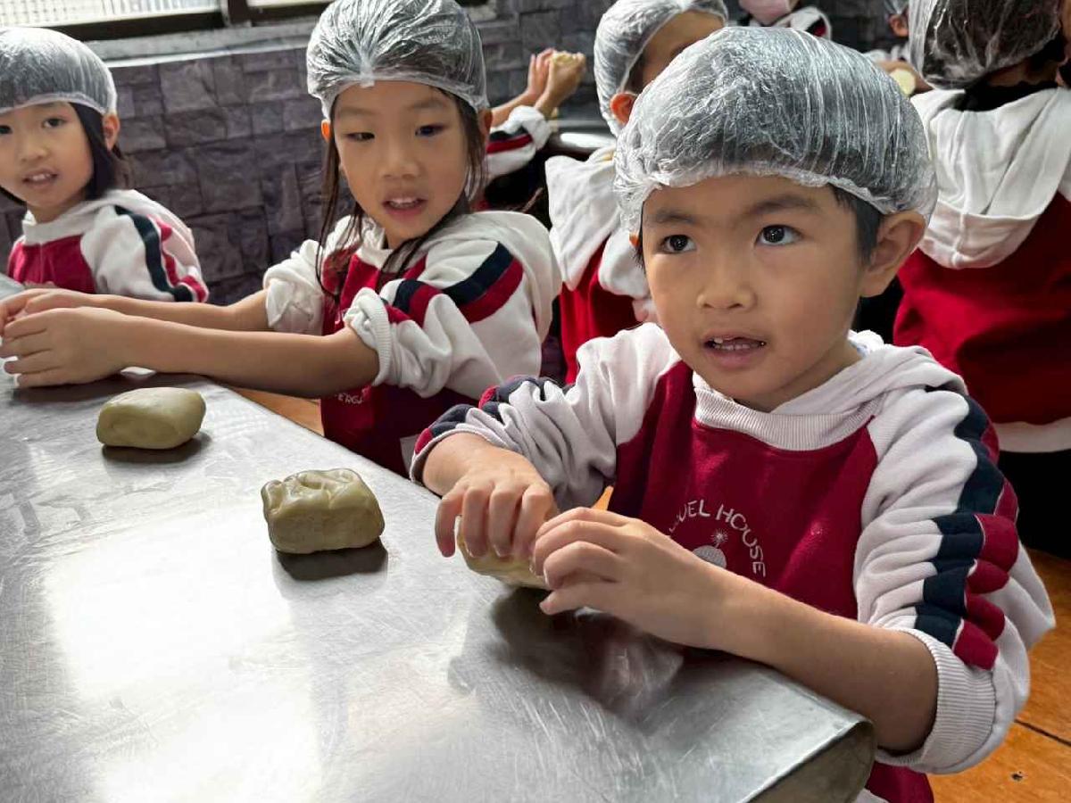 戶外教學～鶯歌之旅 (102)