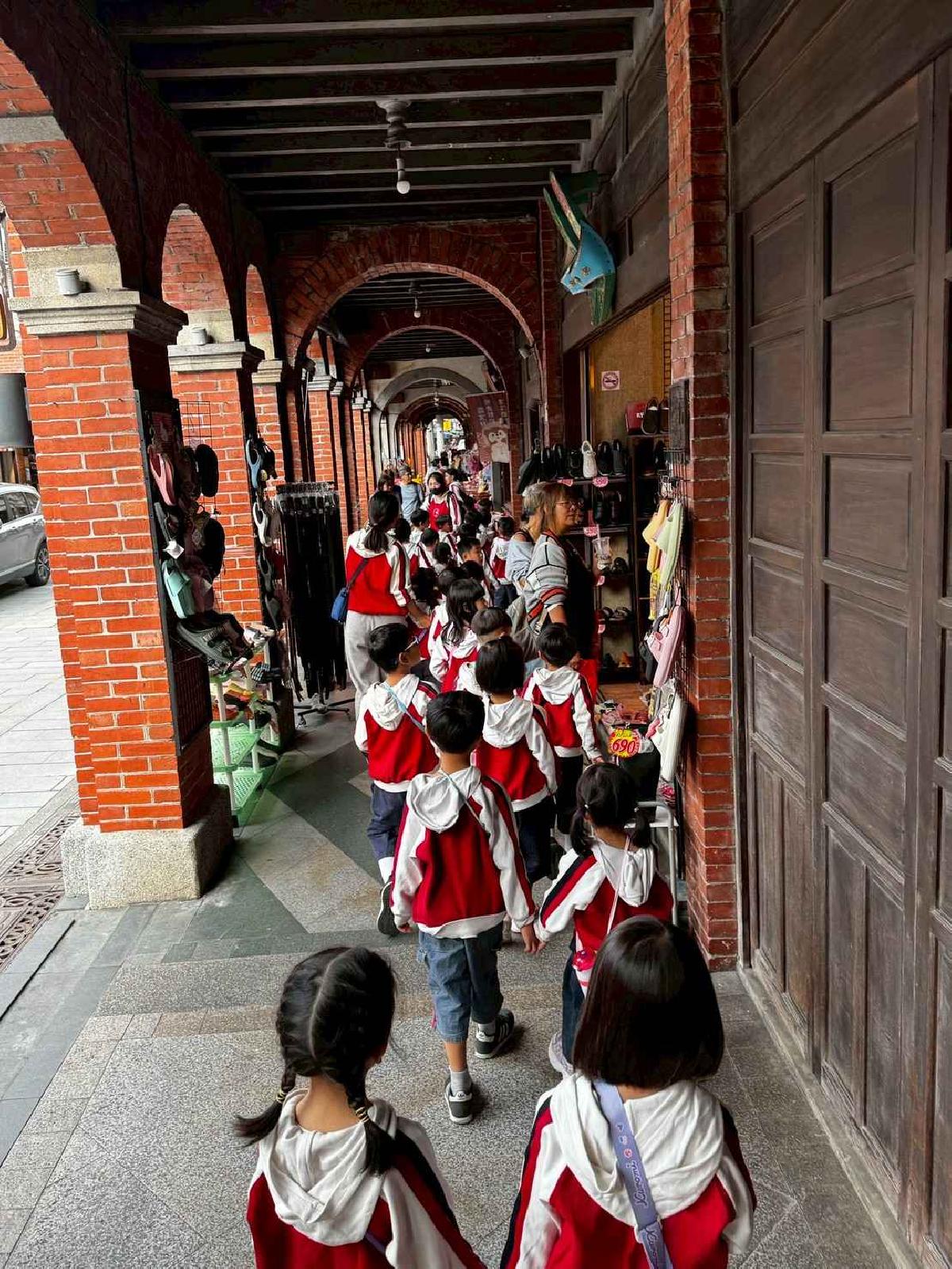 戶外教學～鶯歌之旅 (149)