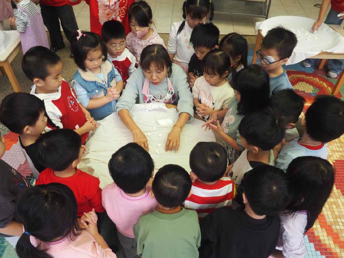 冬至搓湯圓 (59)