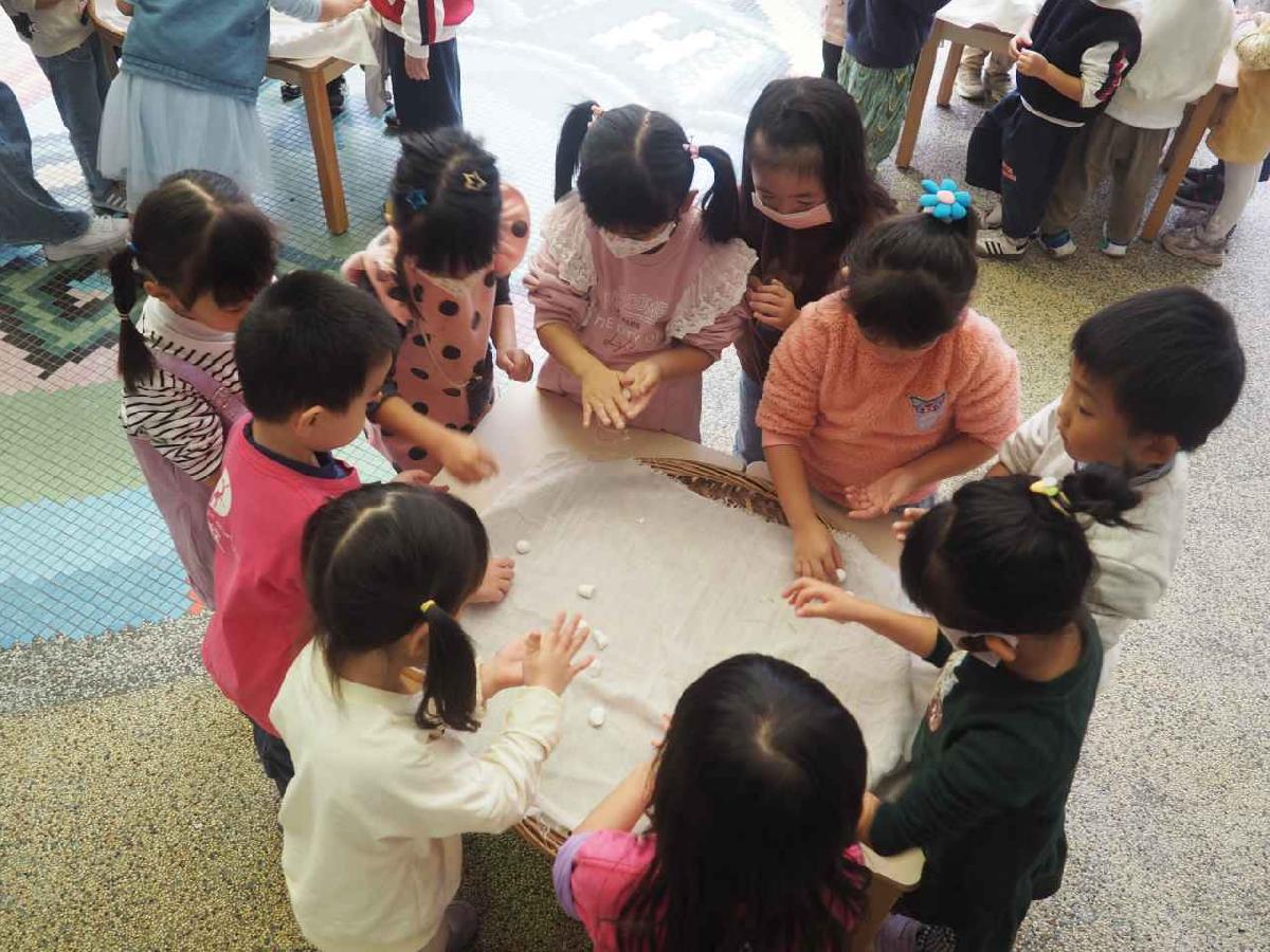 冬至搓湯圓 (69)