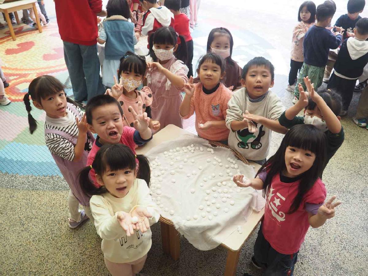 冬至搓湯圓 (112)