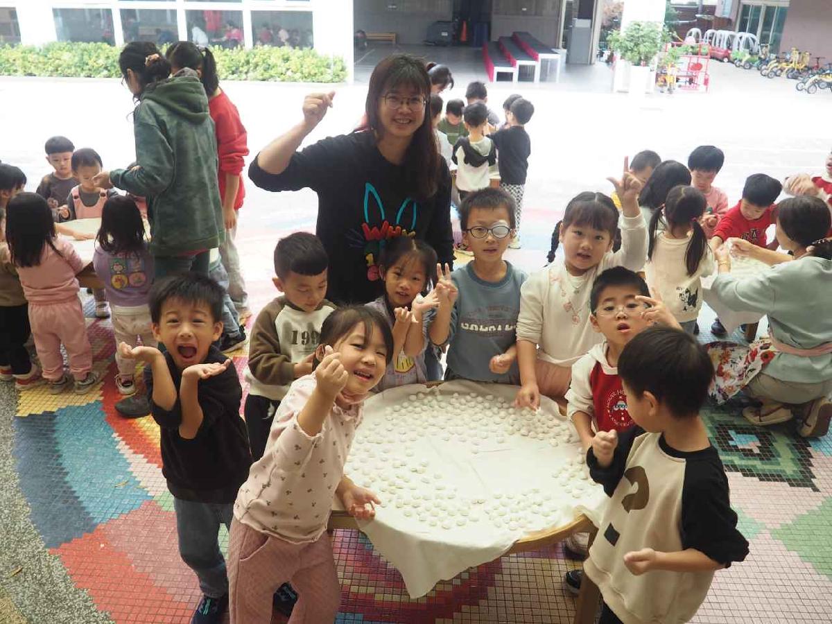 冬至搓湯圓 (125)