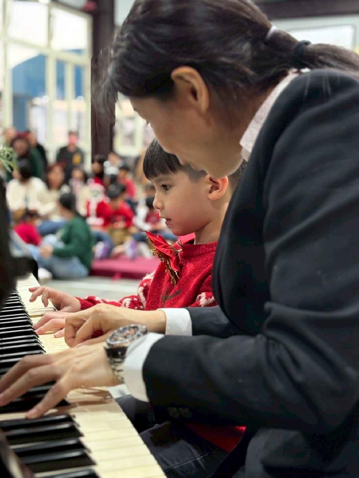 聖誕音樂會 (703)