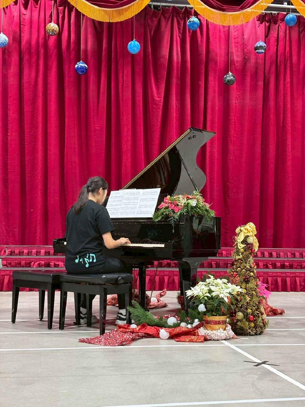 聖誕音樂會 (818)