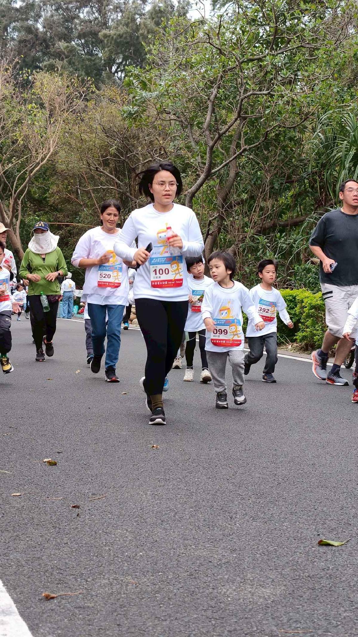 第一屆宇宙盃迷你馬拉松花絮4 (111)