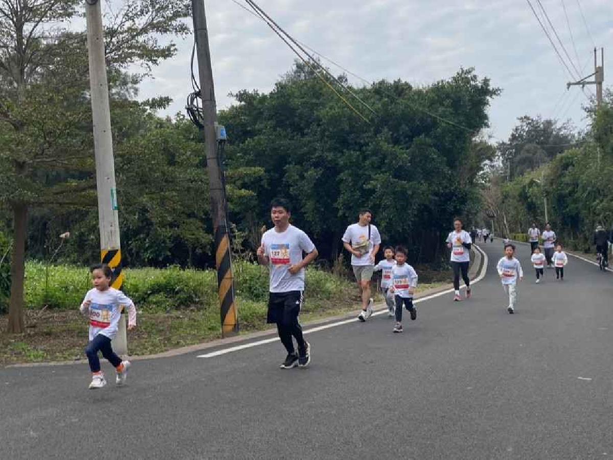 第一屆宇宙盃迷你馬拉松花絮4 (403)