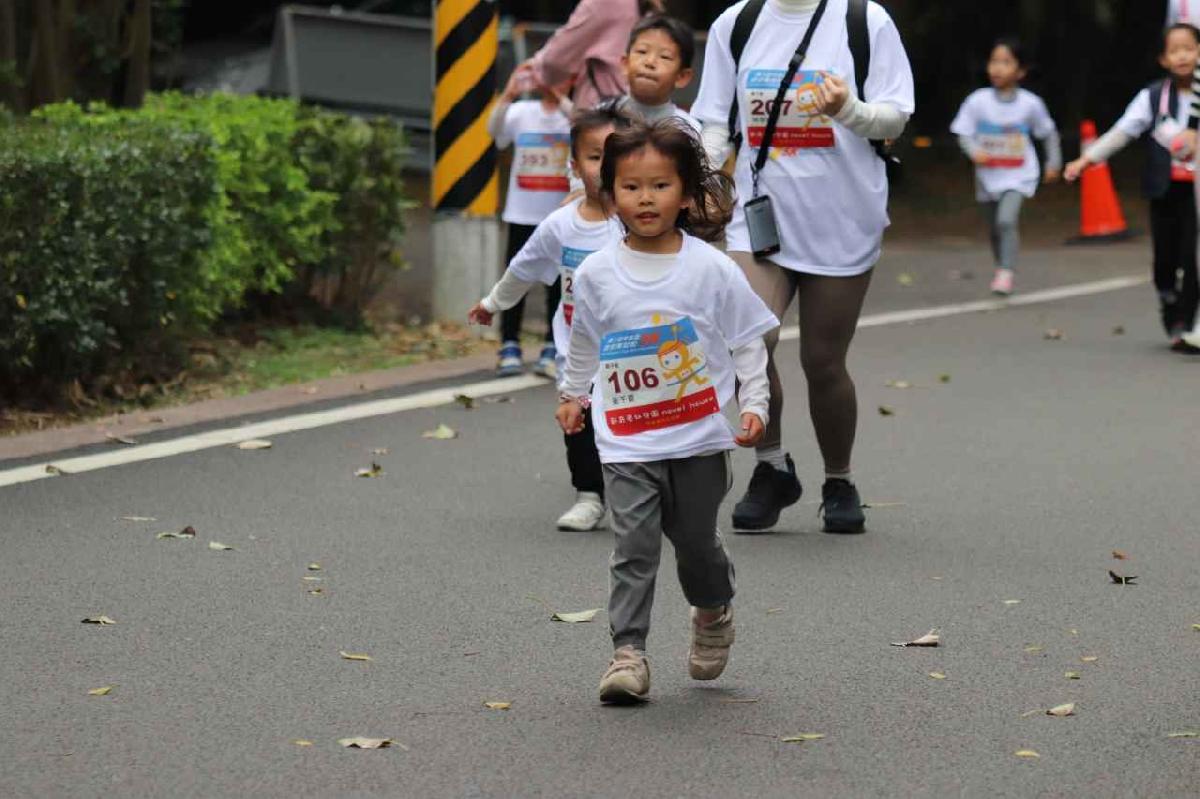 第一屆宇宙盃迷你馬拉松花絮5 (7)