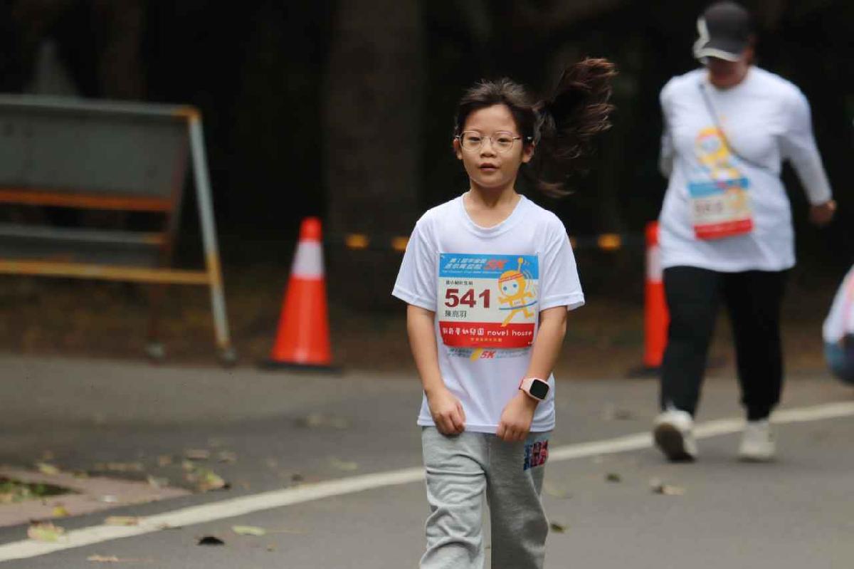 第一屆宇宙盃迷你馬拉松花絮5 (350)