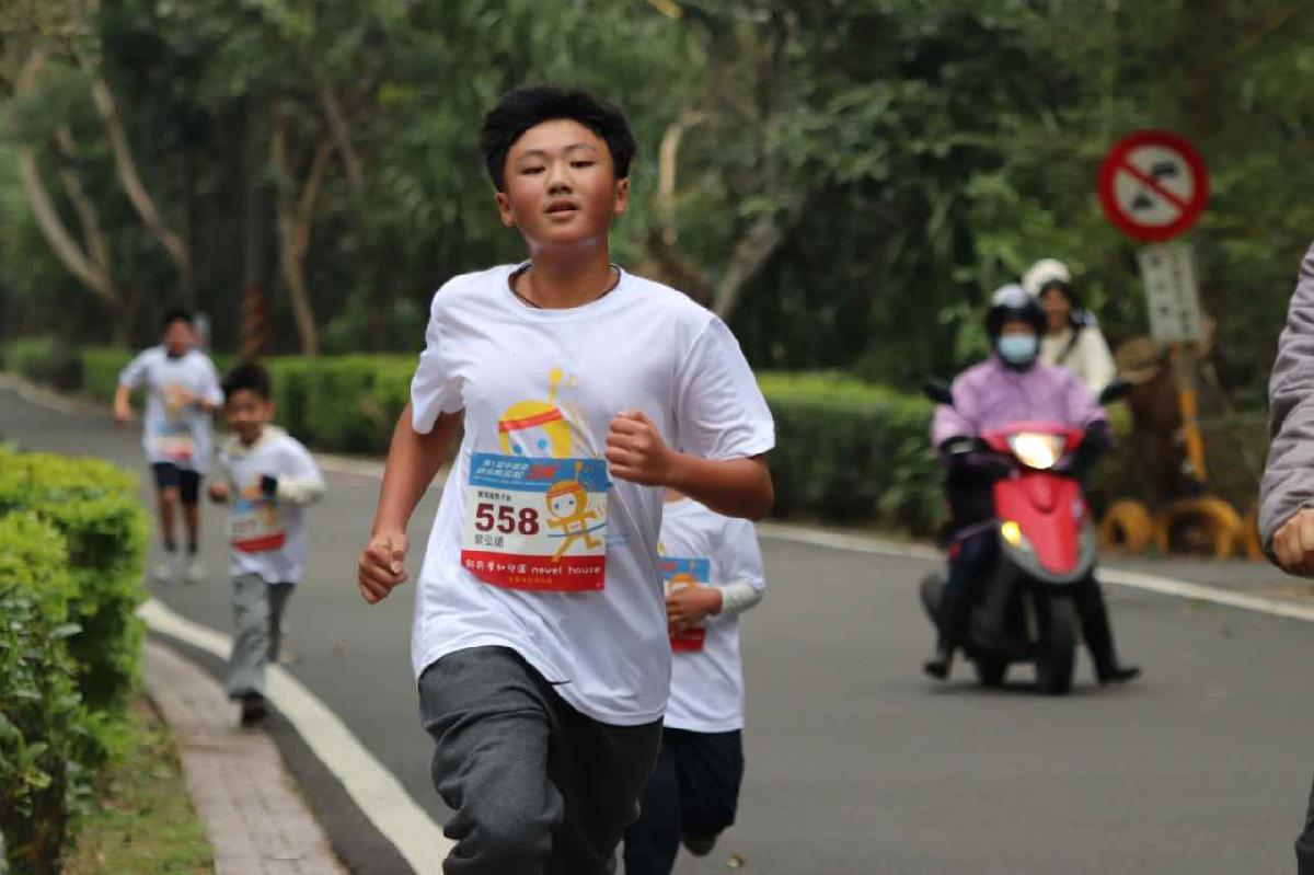 第一屆宇宙盃迷你馬拉松花絮5 (414)