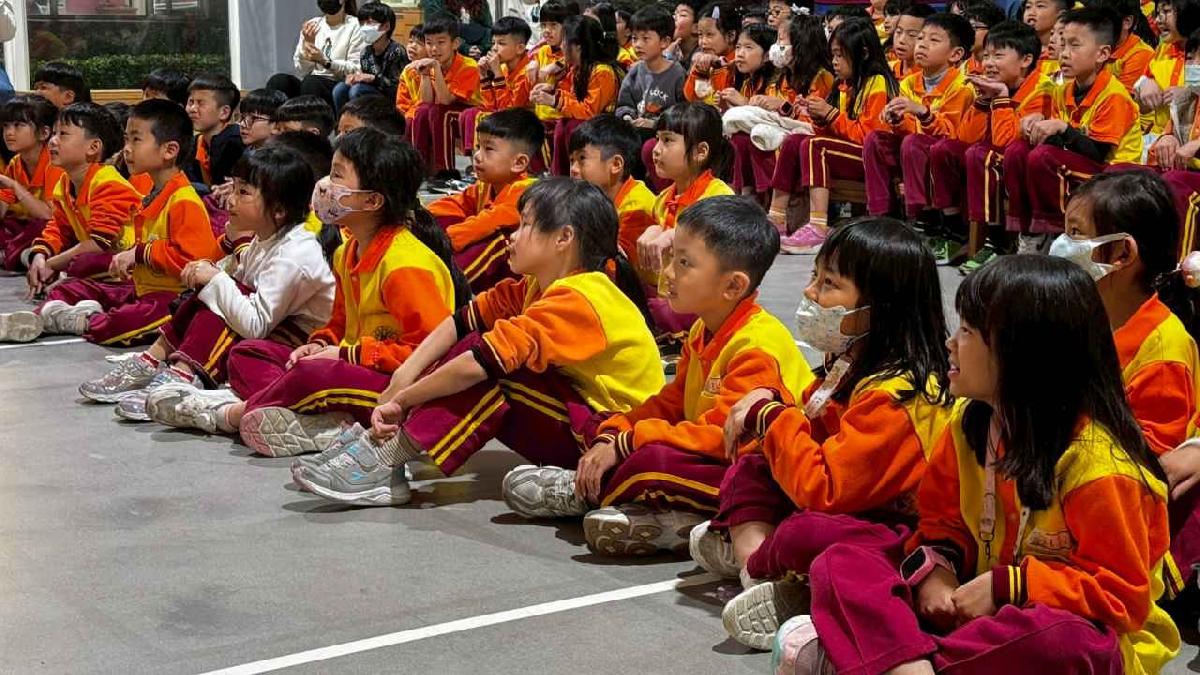 歡慶兒童節欣賞「九歌兒童劇團」花絮1 (180)