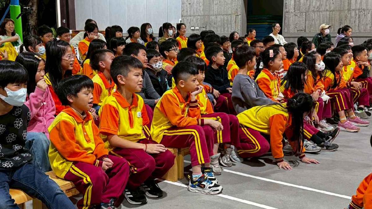 歡慶兒童節欣賞「九歌兒童劇團」花絮1 (212)