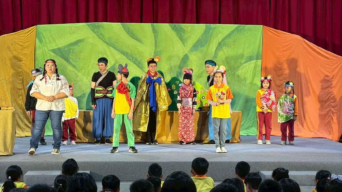 歡慶兒童節欣賞「九歌兒童劇團」花絮1 (252)