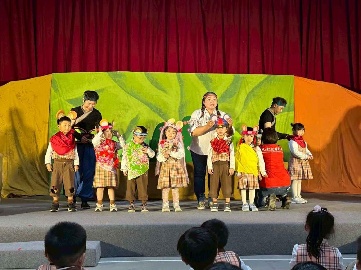 歡慶兒童節欣賞「九歌兒童劇團」花絮1 (1)