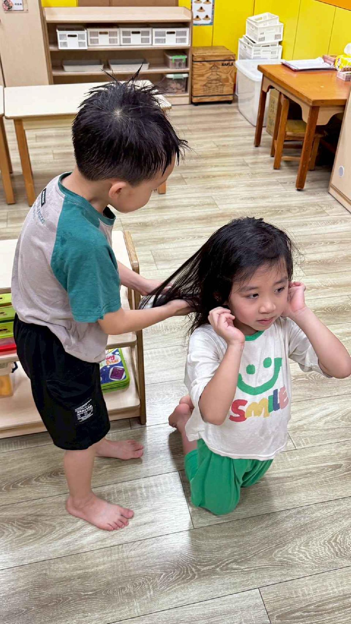 洗澡趣+枕頭大戰 (35)