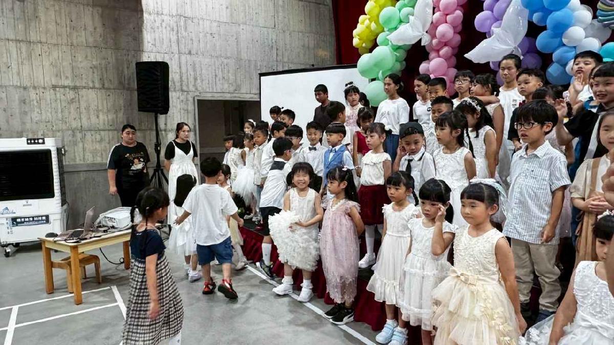 line_album_畢典_260623_143