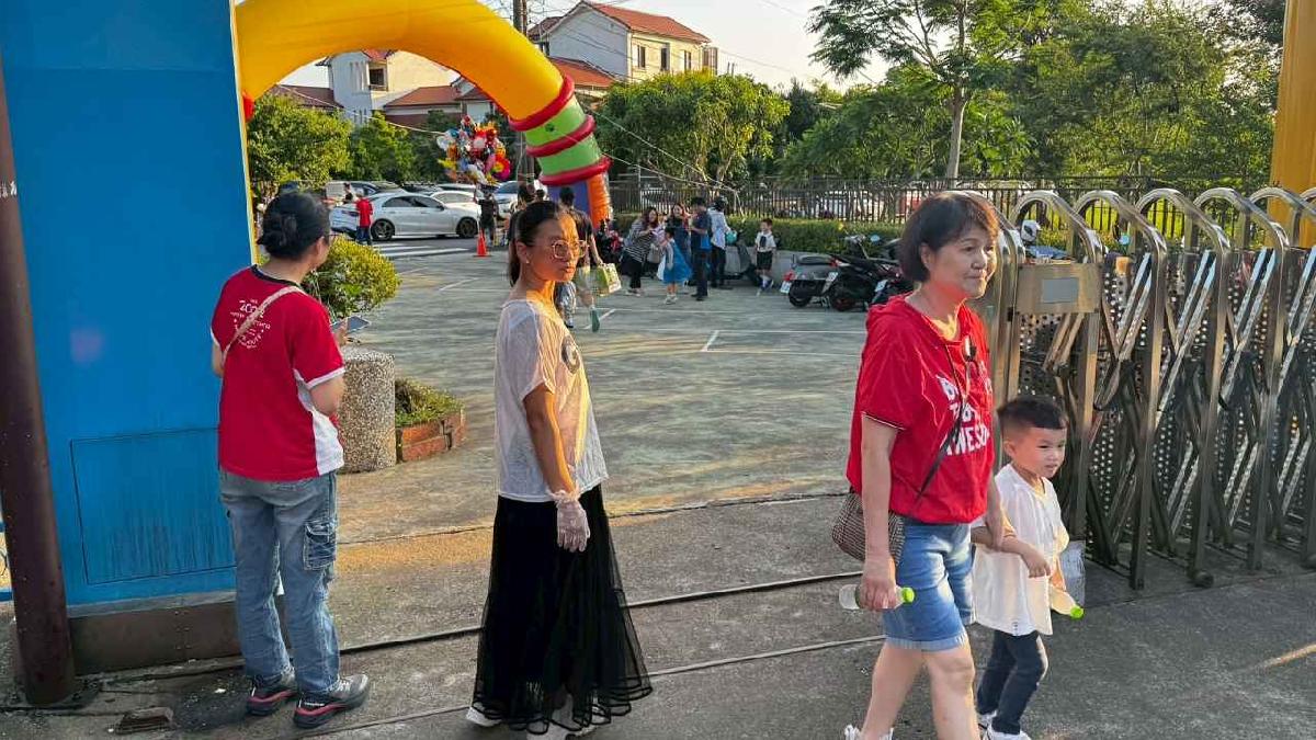 line_album_畢典_260623_194