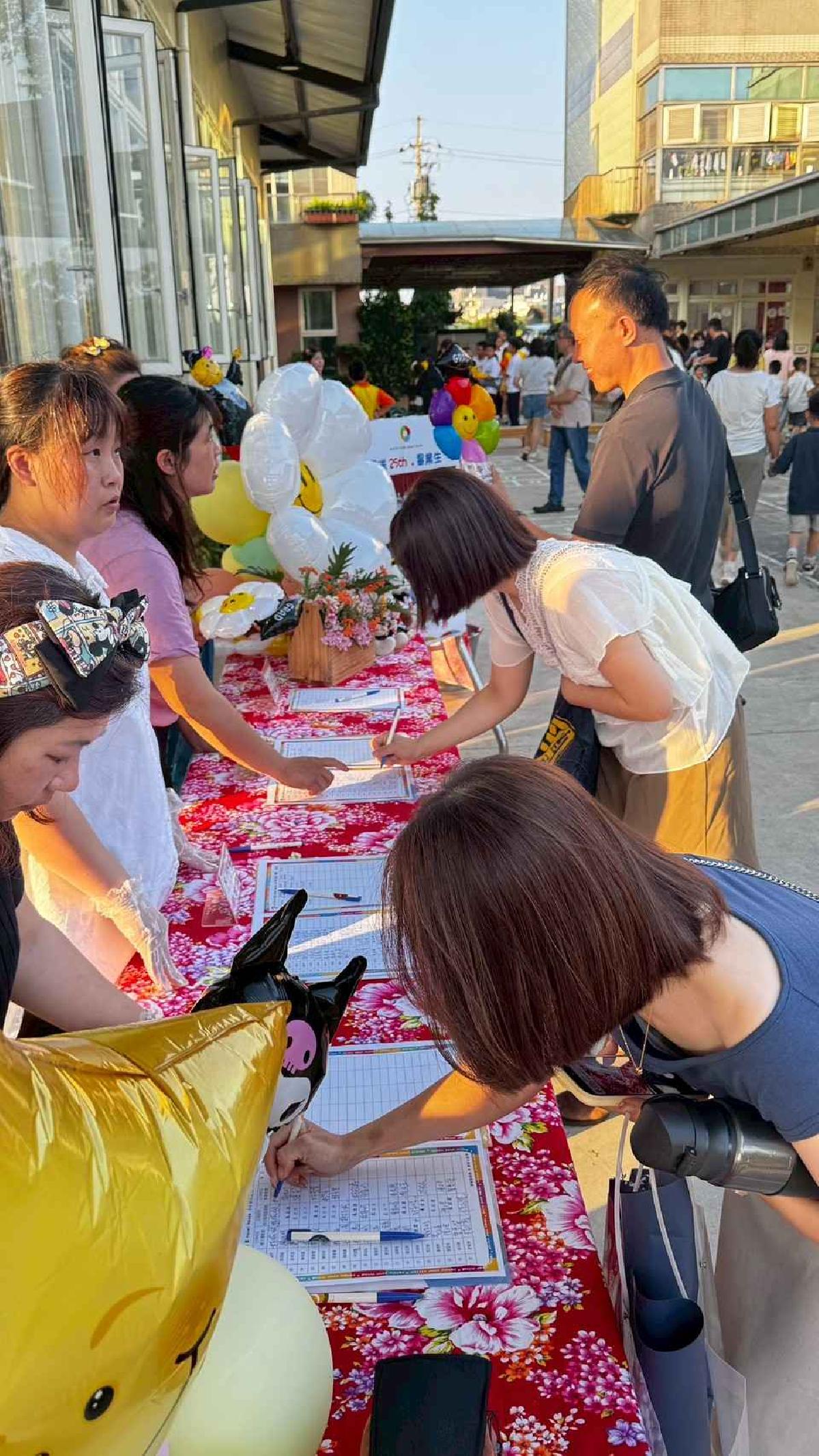 line_album_畢典_260623_197