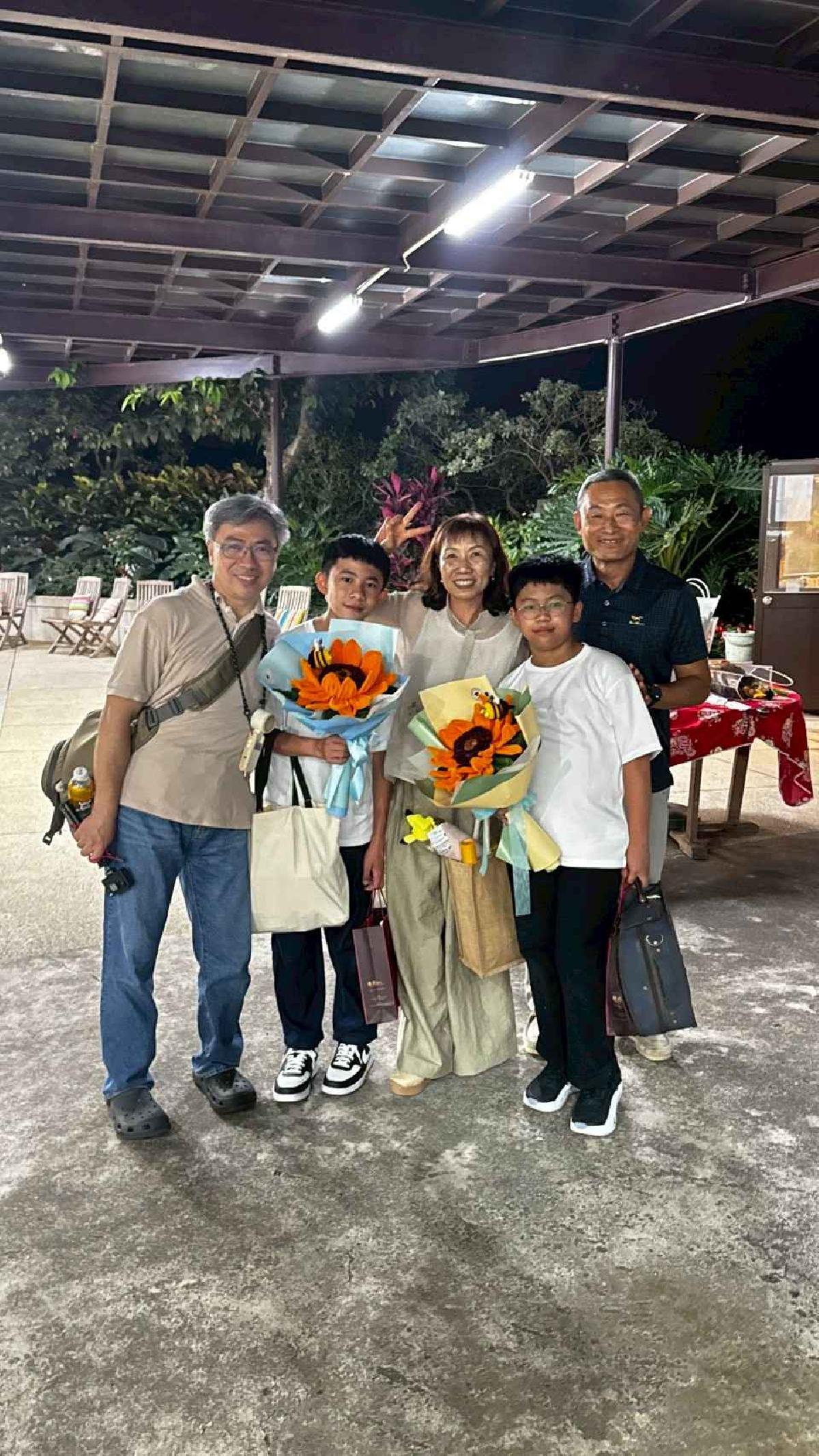 line_album_畢典_260623_212