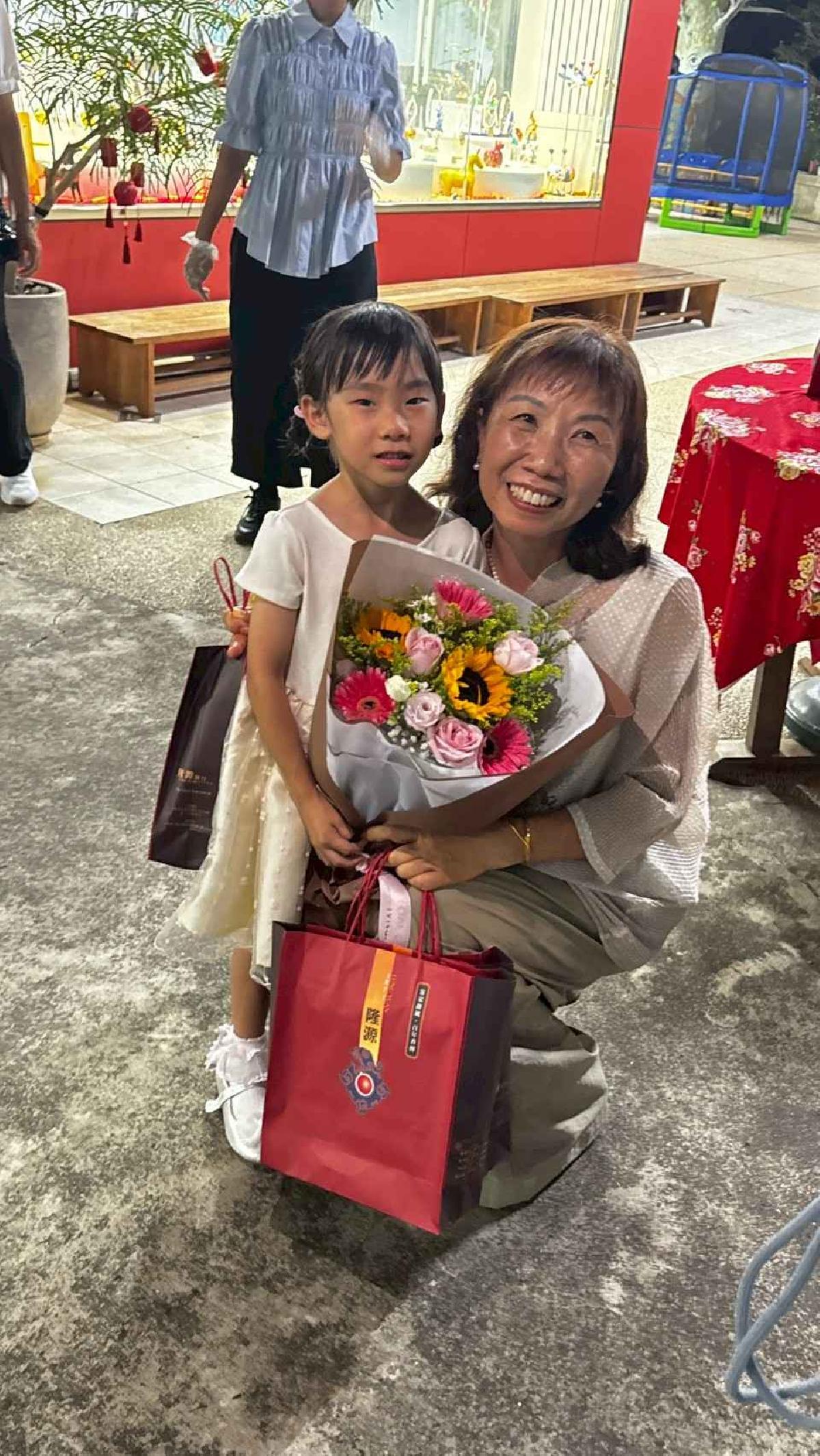line_album_畢典_260623_222