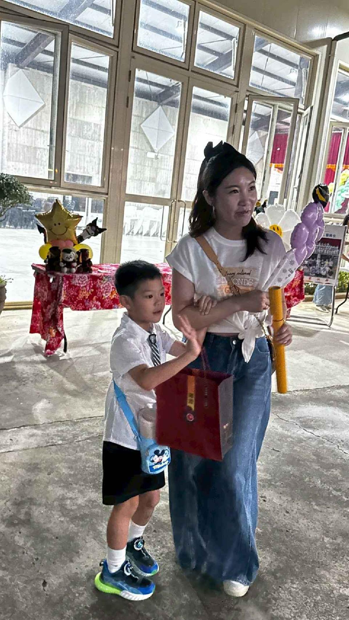 line_album_畢典_260623_224