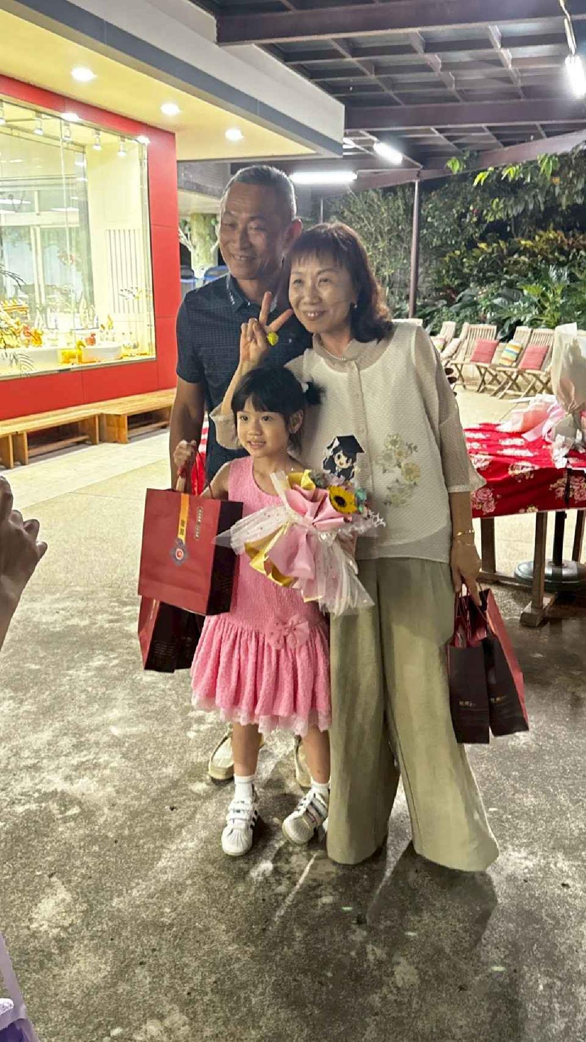 line_album_畢典_260623_227