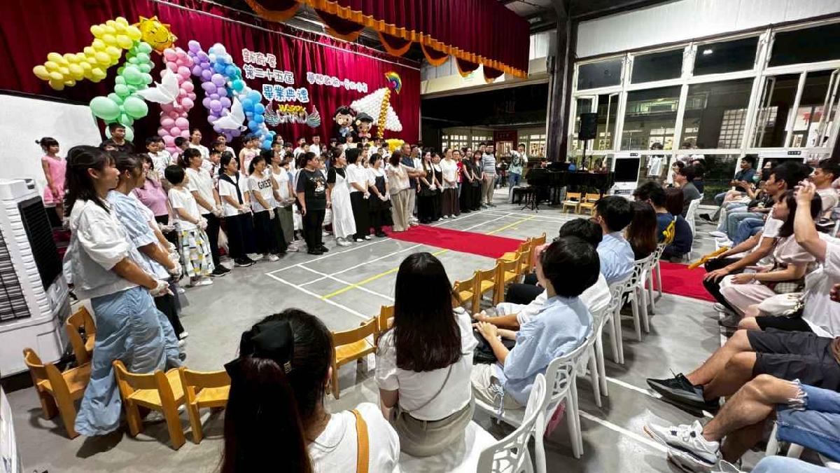 line_album_畢典_260623_279