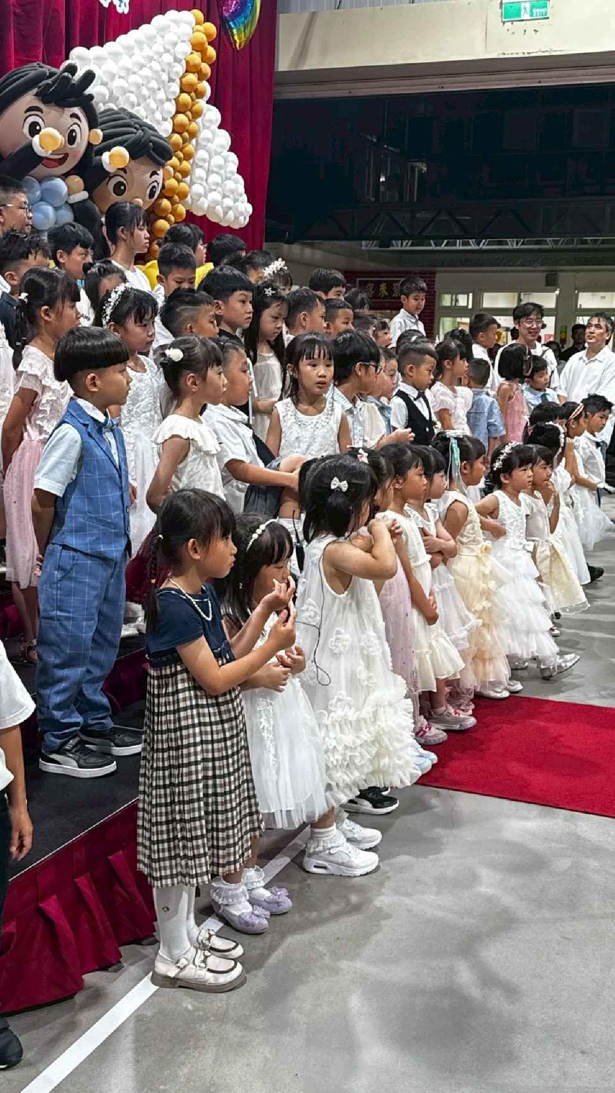line_album_畢典_260623_286