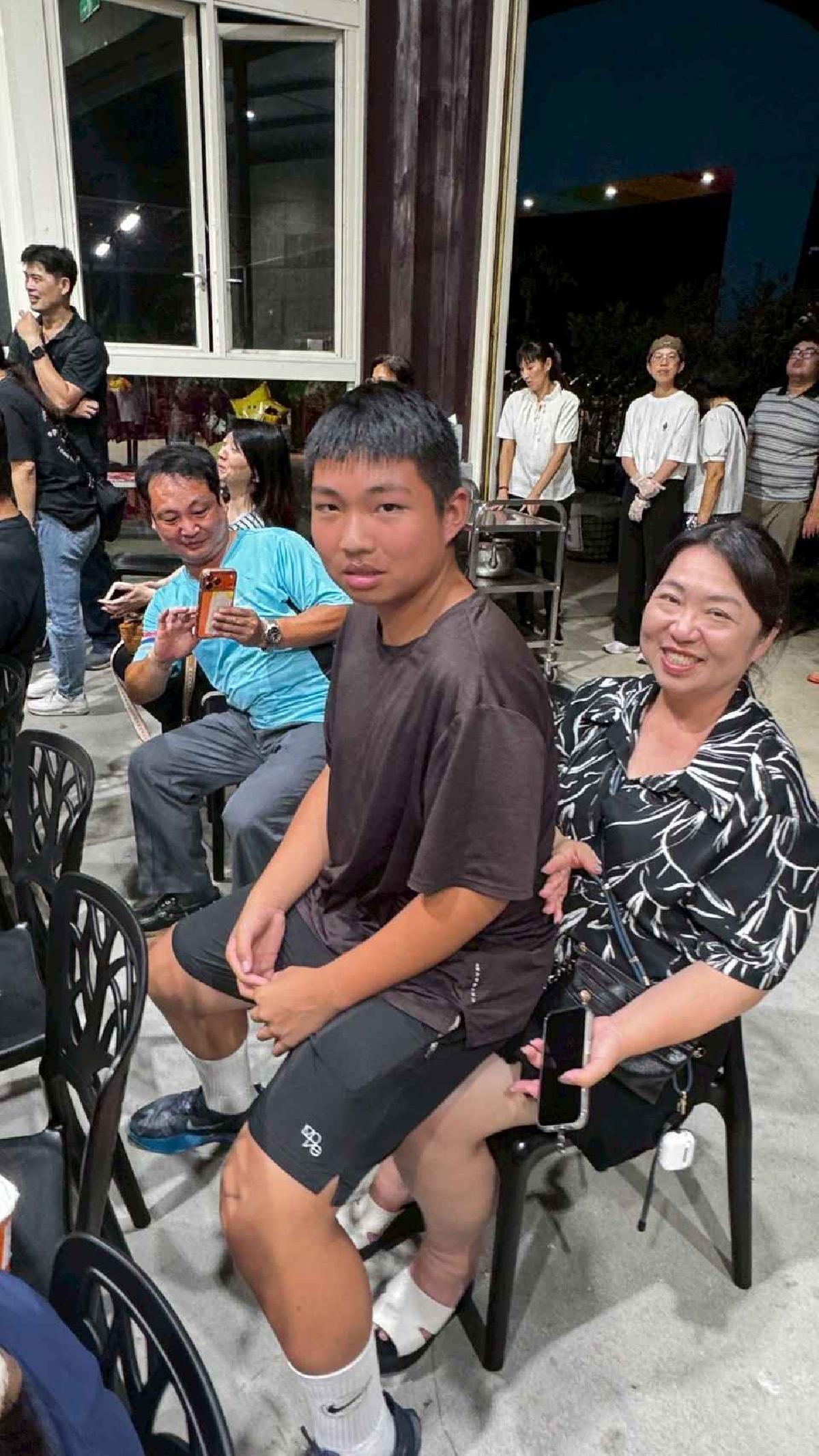 line_album_畢典_260623_321