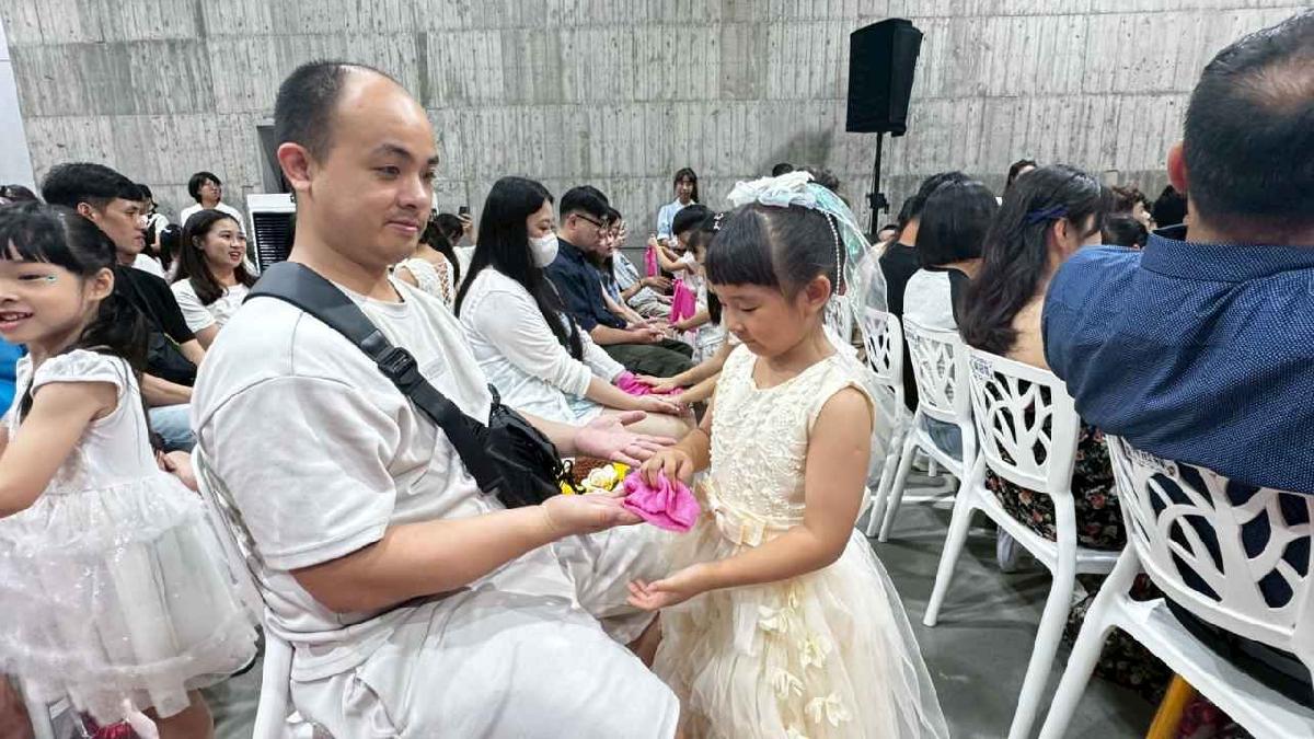 line_album_畢典_260623_387