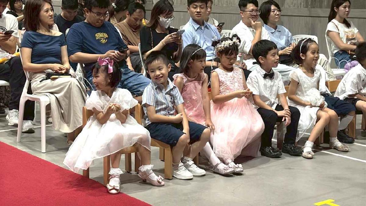 line_album_畢典_260623_401