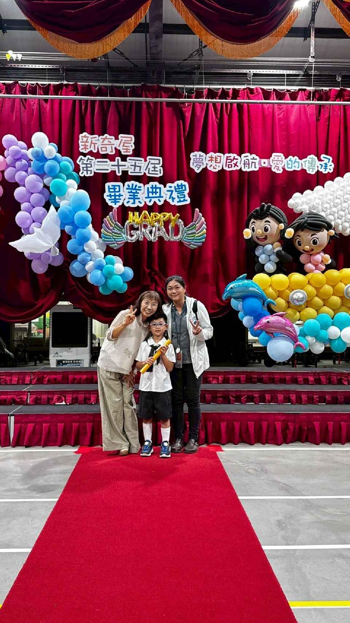 line_album_畢典_260623_409